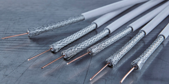 Kabel- und Steckverbinder bei Elektro Hörnlein GmbH in Dessau-Roßlau