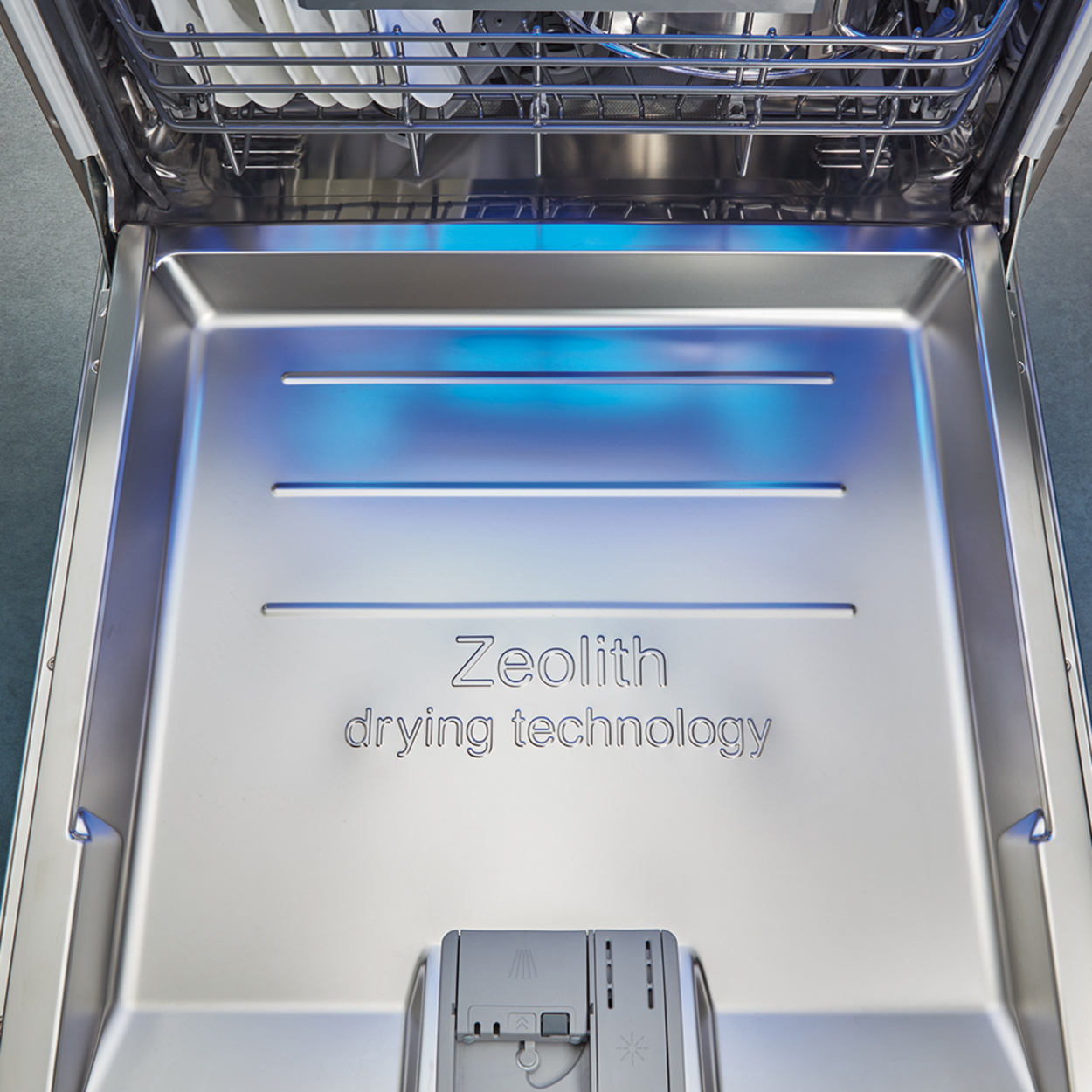 Zeolith Trocknen – Für glänzende Spülergebnisse bei Elektro Hörnlein GmbH in Dessau-Roßlau