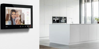 Gira Wohnungsstation bei Elektro Hörnlein GmbH in Dessau-Roßlau