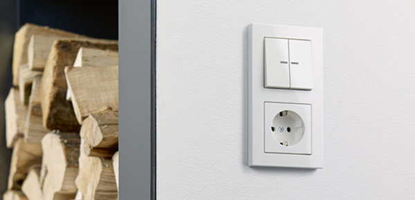 JUNG KNX Taster F 10 bei Elektro Hörnlein GmbH in Dessau-Roßlau