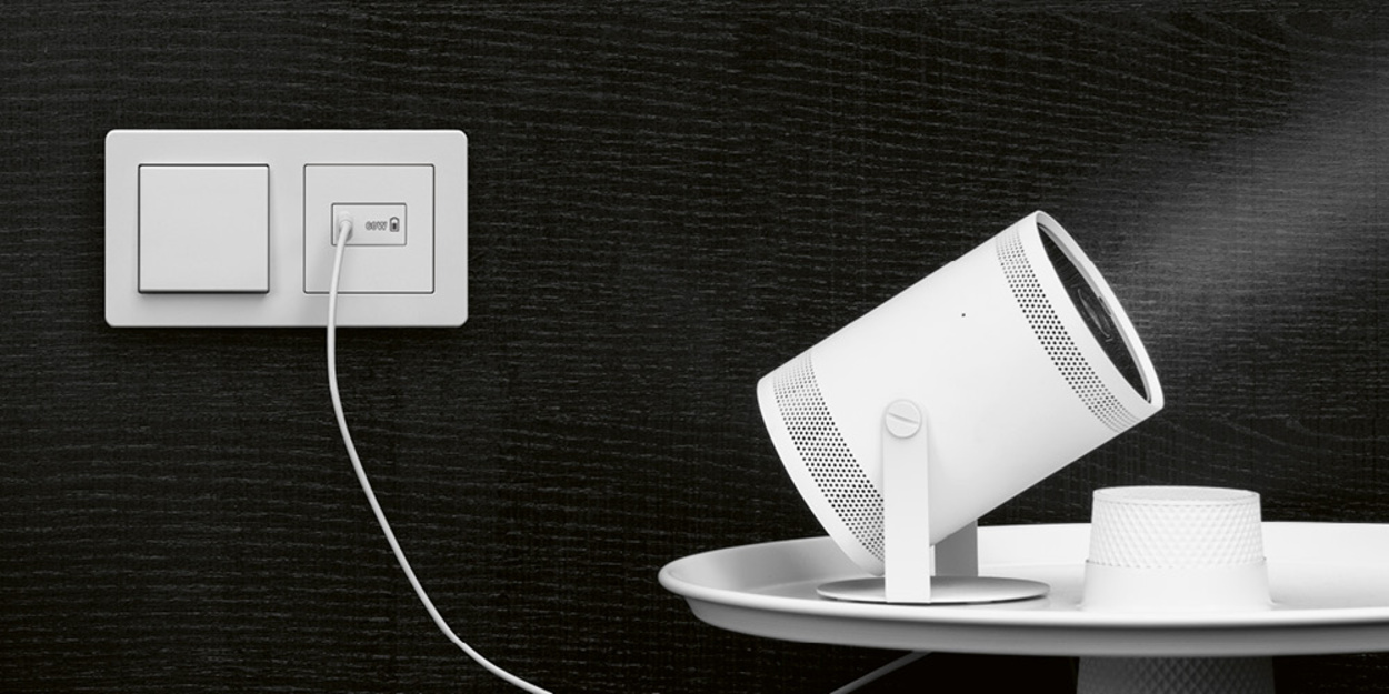 Ladegerät USB PD 60 bei Elektro Hörnlein GmbH in Dessau-Roßlau